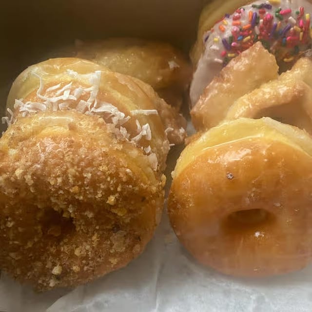 Half Dozen Mixed Donut.