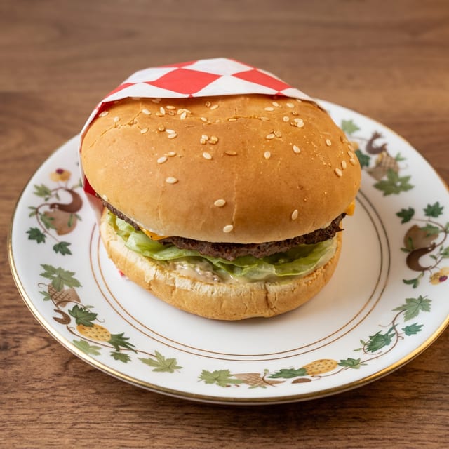 KB Burger.